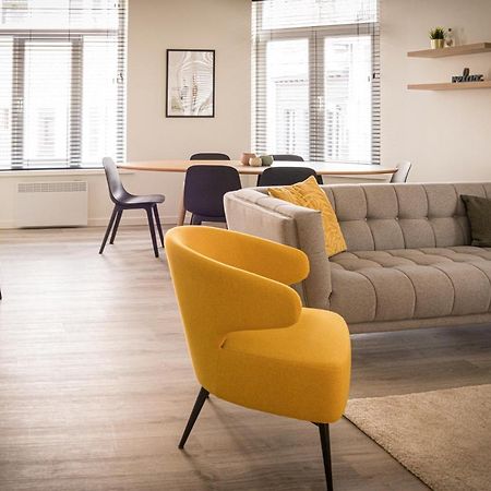 Etage 2 - Appartement In Centrum, 300M Van Zee En Gratis Parking Ostende Kültér fotó