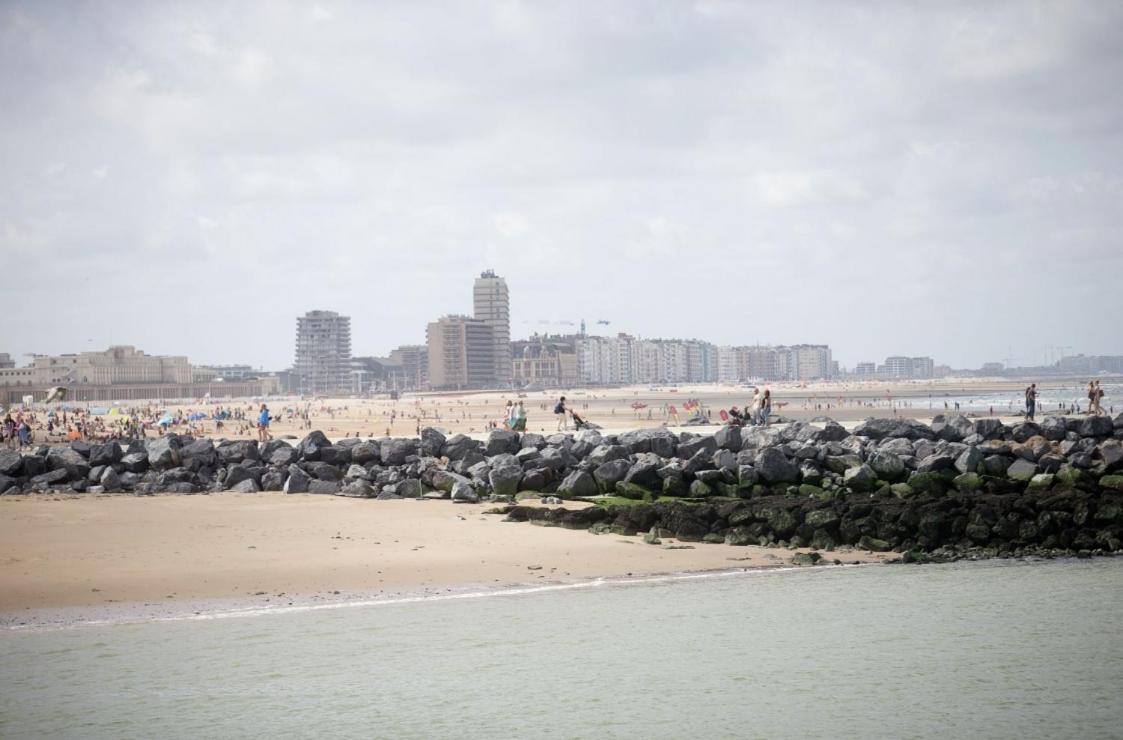 Etage 2 - Appartement In Centrum, 300M Van Zee En Gratis Parking Ostende Kültér fotó